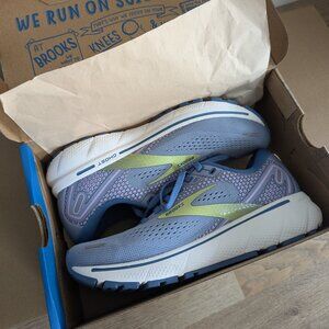 Brooks Ghost 14 Running Shoe